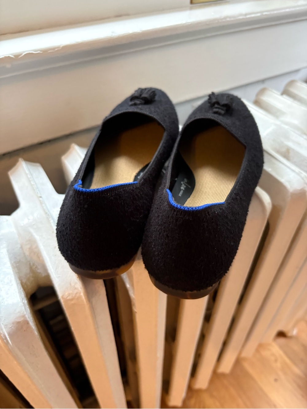 Rothy's Almond Tassel Loafer in Black Boucle NWT - Picture 4 of 9